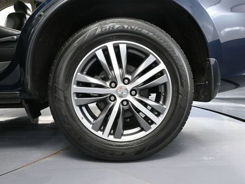Used 2020 INFINITI QX60 Luxe w/ Essential Package FWD image 14