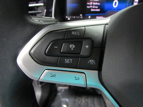 Used 2025 Volkswagen Jetta Sport image 23