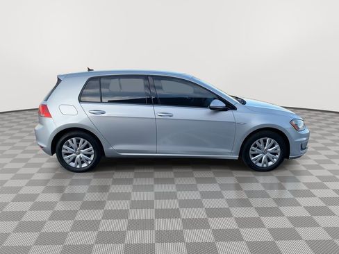 Used 2015 Volkswagen e-Golf Limited Edition image 8