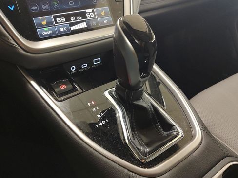 Used 2024 Subaru Outback Limited XT image 13