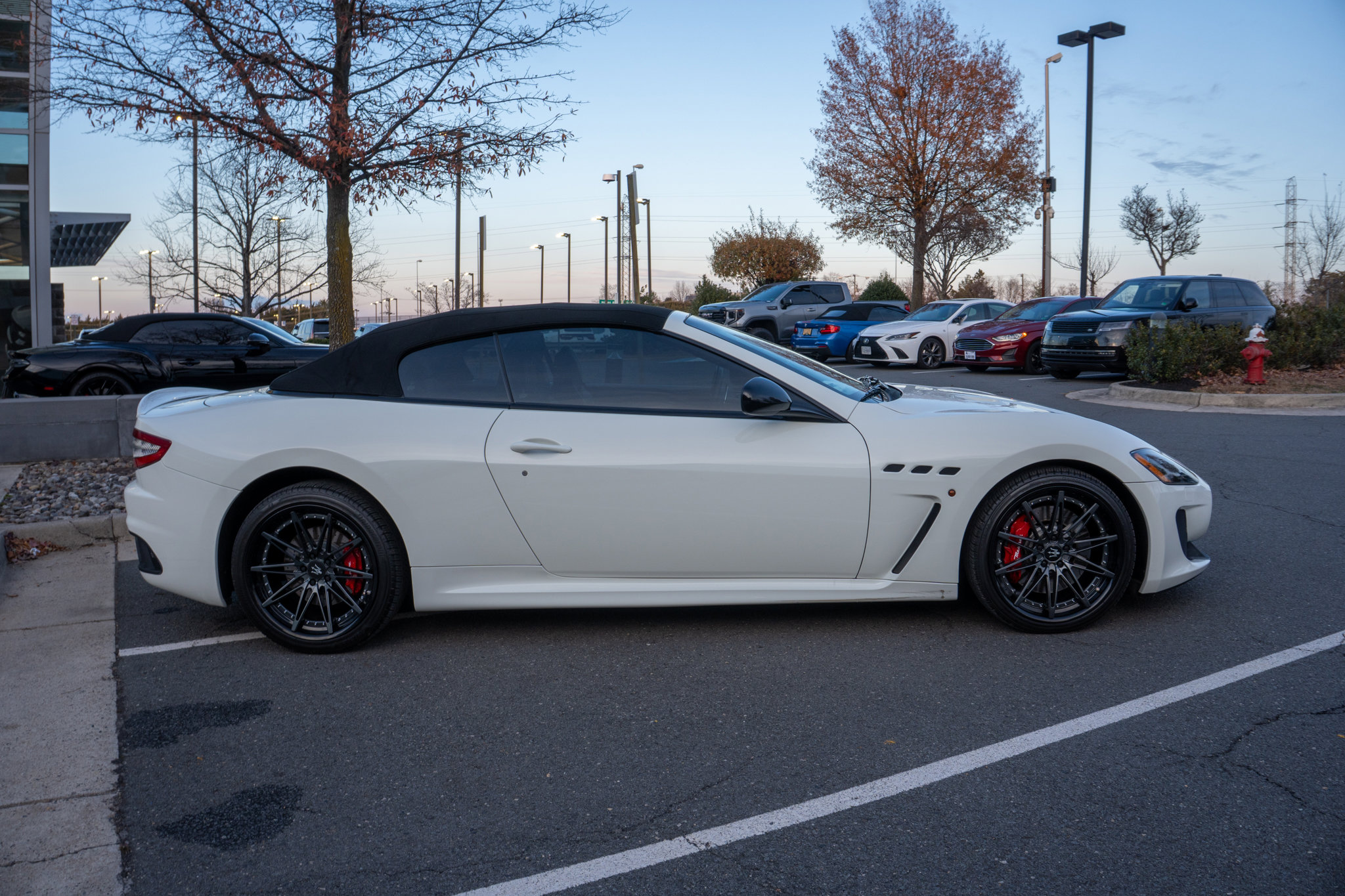 Used 2013 Maserati GranTurismo Sport RWD image 6