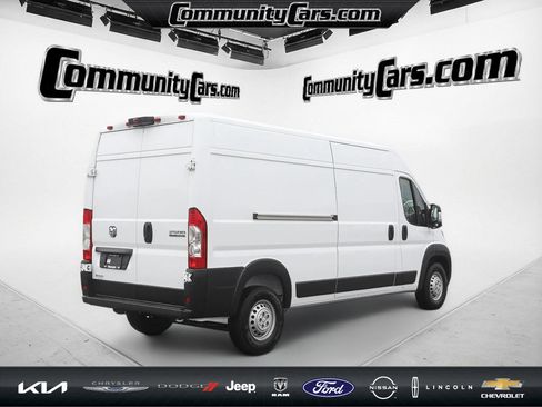 Used 2025 RAM ProMaster 2500 w/ Upfitter's Prep Package image 8
