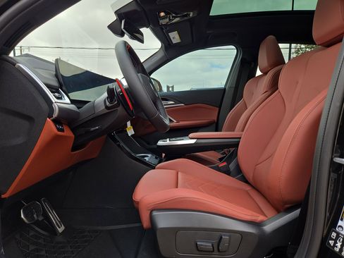 New 2026 BMW X2 M35i w/ Technology Package AWD/4WD image 16