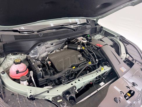 New 2025 Chevrolet Trax ACTIV w/ Driver Confidence Package image 15