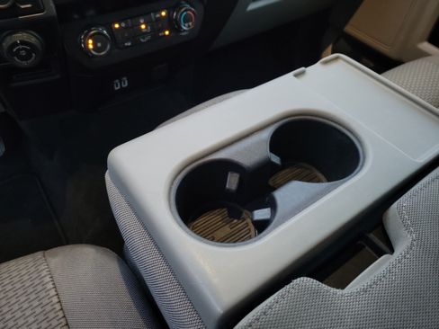 Used 2019 Ford F150 XLT w/ Equipment Group 302A Luxury AWD/4WD image 21