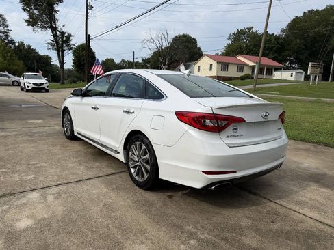 Used 2016 Hyundai Sonata Sport w/ Option Group 02 FWD image 5