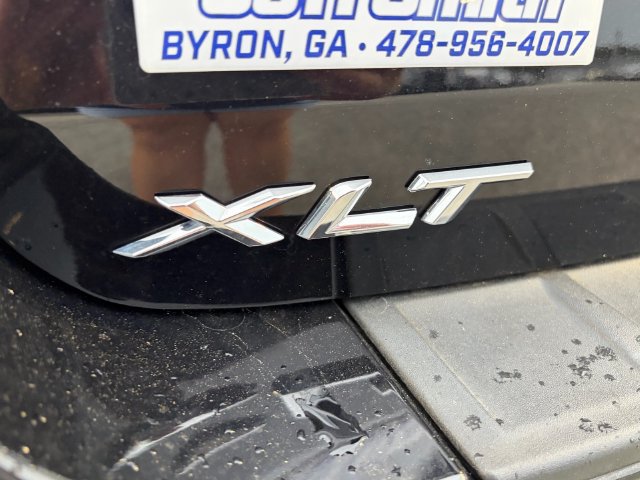 Used 2020 Ford Explorer XLT RWD image 12
