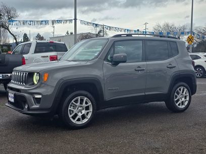 Used 2021 Jeep Renegade Latitude w/ Luxury Group I