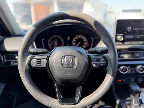 Used 2024 Honda Civic LX image 6