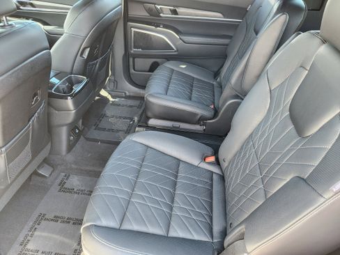 Used 2023 Kia Telluride SX Prestige X-Pro image 11