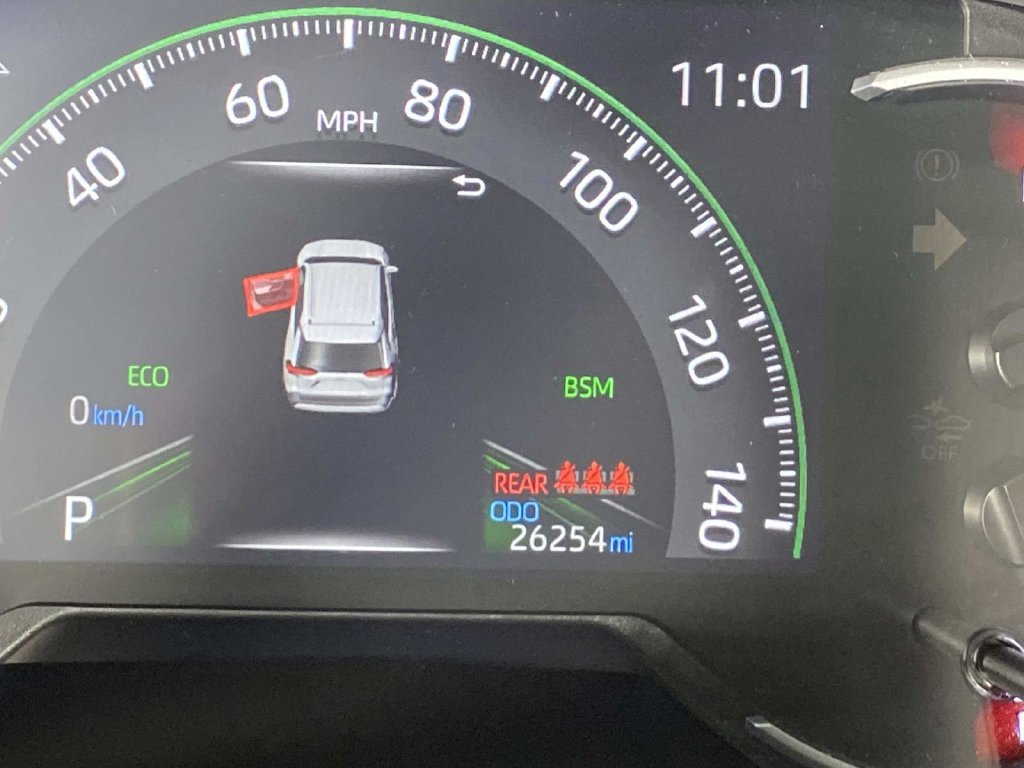 Used 2024 Toyota RAV4 LE AWD/4WD image 20