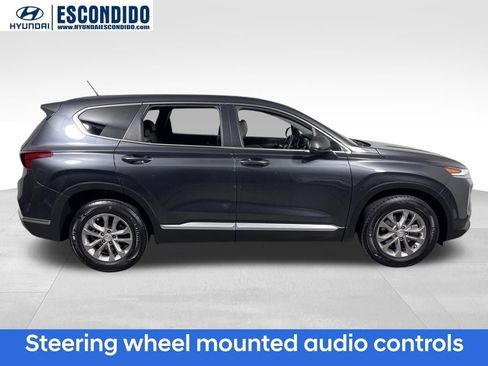 Used 2020 Hyundai Santa Fe SE image 7