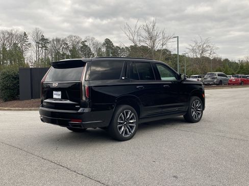 Used 2024 Cadillac Escalade Sport Platinum w/ Heavy-Duty Trailer Package image 3