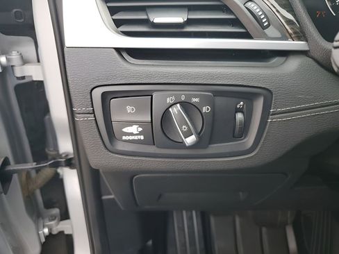 Used 2021 BMW X2 sDrive28i w/ Premium Package image 31