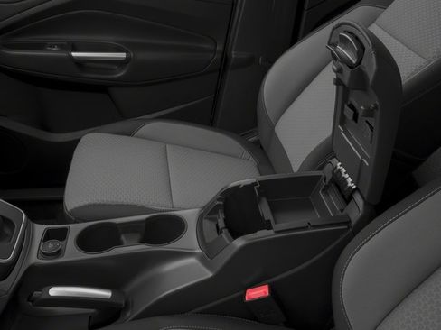 Used 2018 Ford C-MAX Titanium FWD image 15