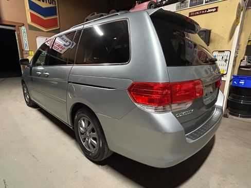 Used 2010 Honda Odyssey EX-L image 8