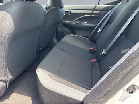 Used 2025 Nissan Versa S w/ Trunk Package FWD image 12