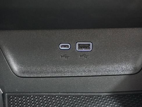 New 2026 Chevrolet Equinox ACTIV w/ Convenience Package III image 34