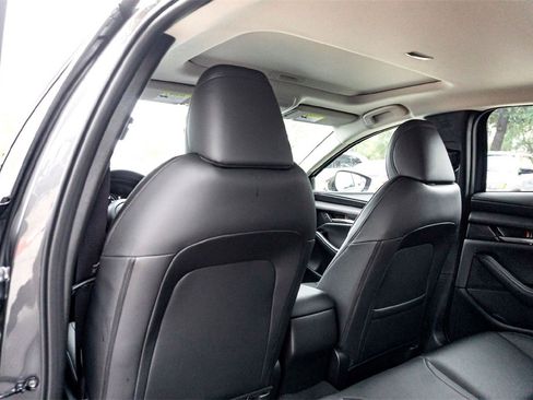 New 2026 MAZDA MAZDA3 2.5 S Sedan w/ Preferred Pkg image 19