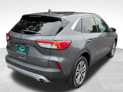 Used 2022 Ford Escape SEL w/ Technology Package AWD/4WD image 16