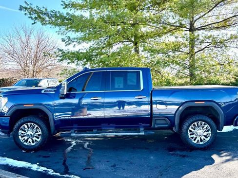 Used 2021 GMC Sierra 2500 Denali image 4