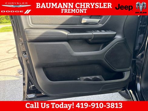 Used 2019 RAM 1500 Big Horn AWD/4WD image 10