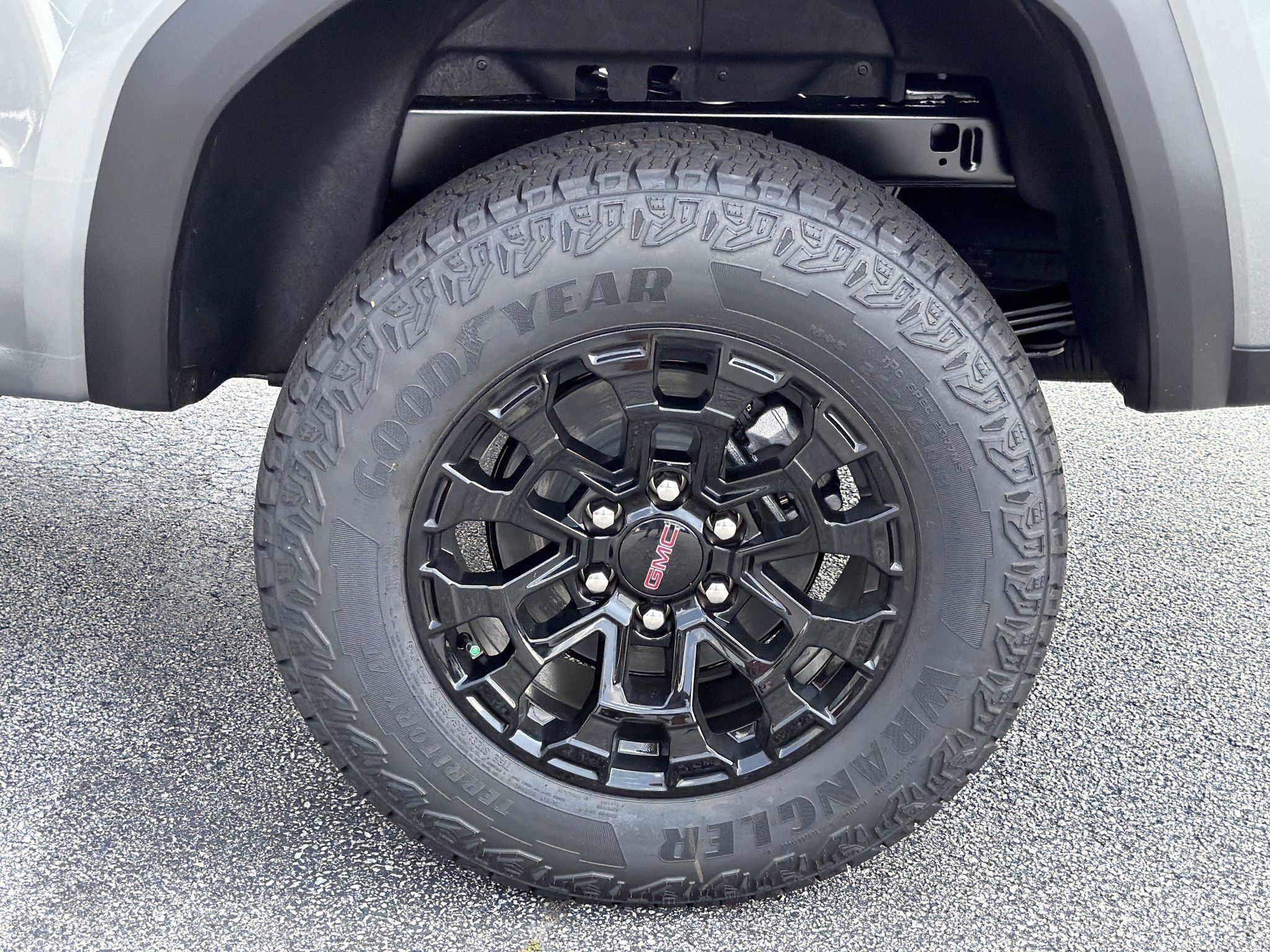 New 2026 GMC Canyon Elevation w/ Convenience Package RWD image 25