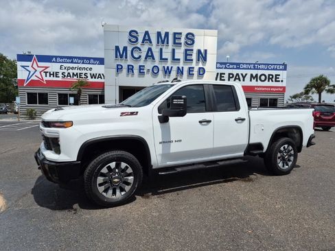 Used 2024 Chevrolet Silverado 2500 Custom w/ Custom Convenience Package RWD image 1