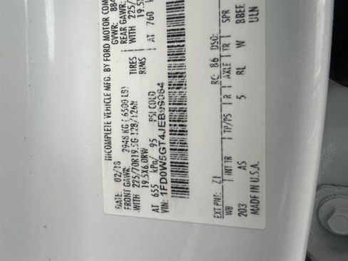 Used 2018 Ford F550 2WD Crew Cab Super Duty image 25