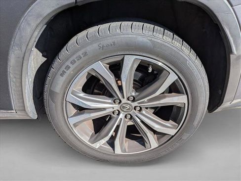 Used 2018 Lexus RX 350L w/ Premium Package image 3