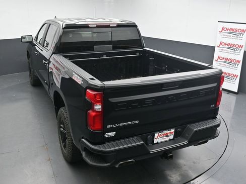 Used 2021 Chevrolet Silverado 1500 LT Trail Boss w/ Convenience Package II AWD/4WD image 28