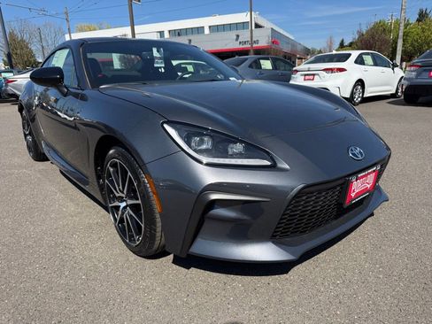 New 2026 Toyota GR86 image 2
