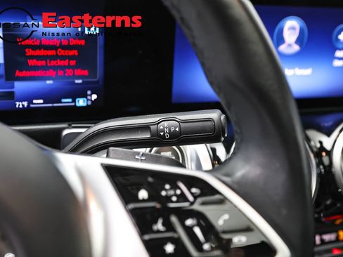 Used 2025 Mercedes-Benz GLB 250 w/ Exclusive Package image 16
