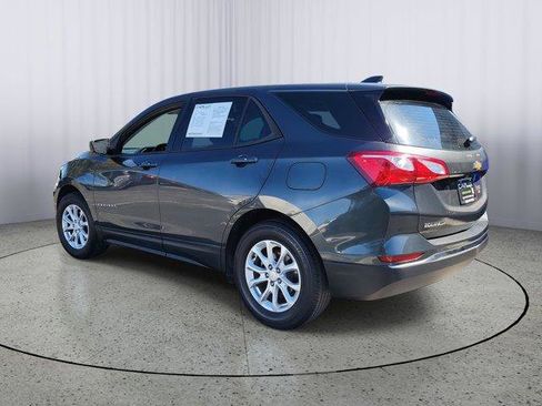 Used 2018 Chevrolet Equinox LS FWD image 4