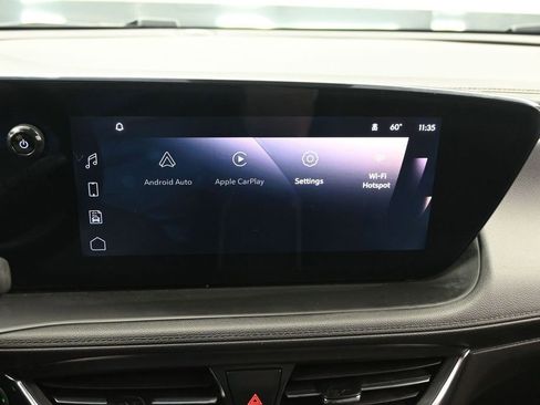 Used 2025 Buick Encore GX Preferred AWD/4WD image 16