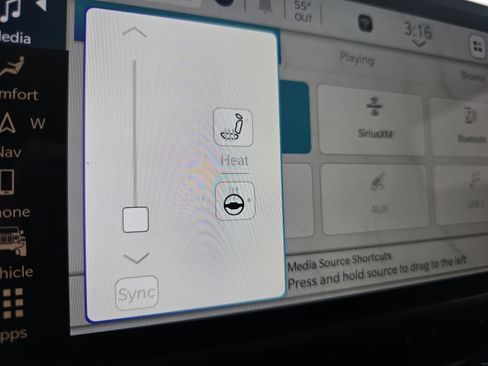 Used 2024 Jeep Gladiator Mojave w/ Technology Group image 25