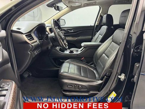 Used 2021 GMC Acadia Denali w/ Denali Ultimate Package AWD/4WD image 13