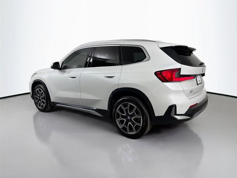 New 2026 BMW X1 xDrive28i w/ Technology Package AWD/4WD image 8