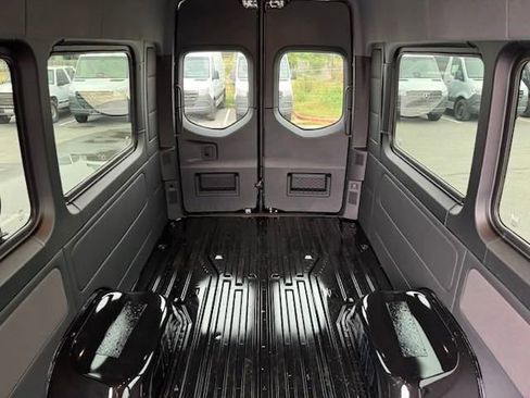 New 2025 Mercedes-Benz Sprinter 3500 image 7