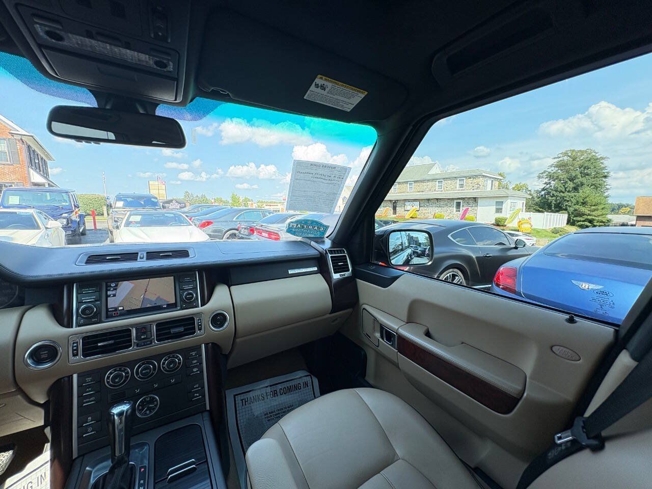 Used 2012 Land Rover Range Rover HSE AWD/4WD image 16