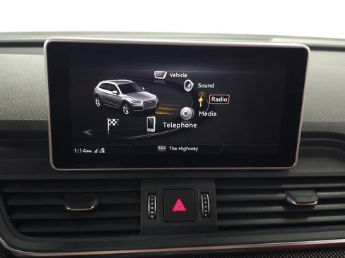 Used 2020 Audi SQ5 Prestige w/ Prestige Package AWD/4WD image 27