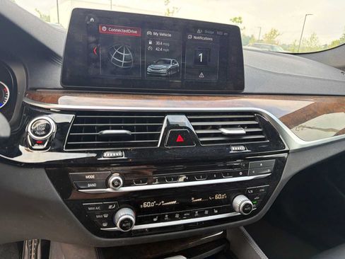 Used 2017 BMW 530i xDrive AWD/4WD image 20