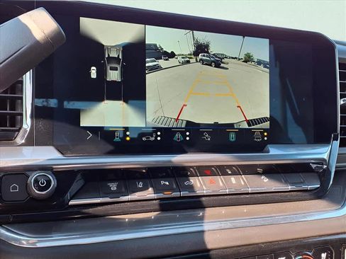 Used 2024 Chevrolet Silverado 2500 High Country w/ High Country Premium Package image 18