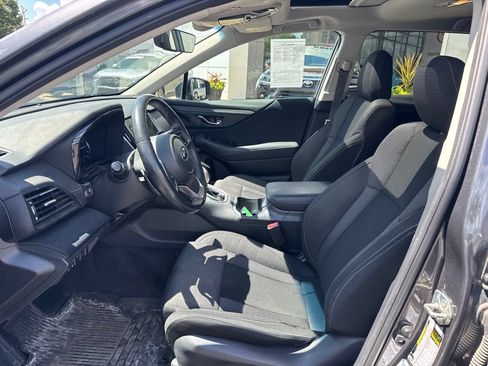 Used 2021 Subaru Outback Premium AWD/4WD image 9