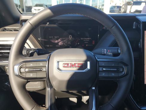 New 2026 GMC Yukon XL AT4 image 21