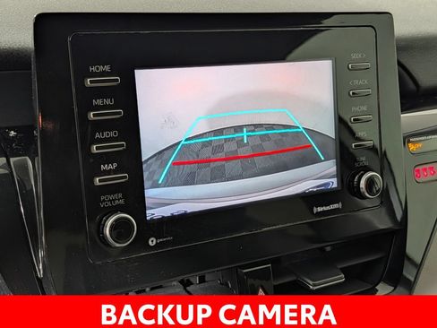 Used 2022 Toyota Camry LE FWD image 9