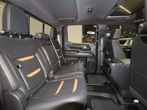 Certified 2024 GMC Sierra 1500 AT4 w/ Technology Package image 28