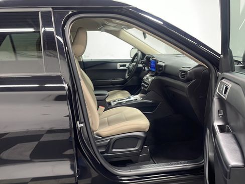 Used 2021 Ford Explorer 4WD image 21