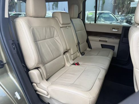 Used 2014 Ford Flex Limited FWD image 11