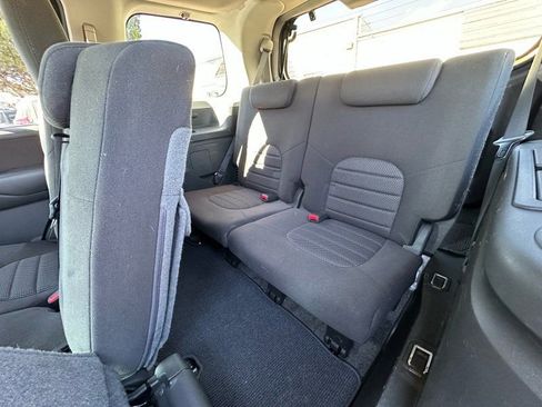 Used 2012 Nissan Pathfinder SV image 14